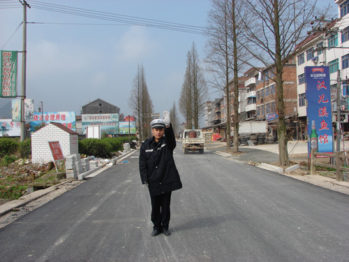 丨戰神丨千寻丶